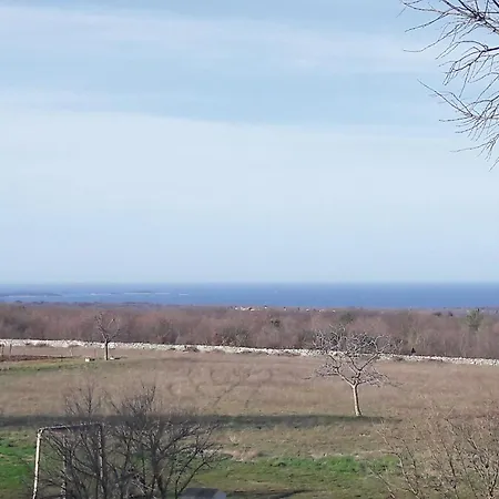 Lovely In Vodnjan With House Sea View Apartment *