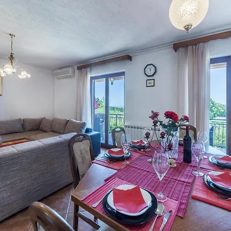 Apartment Lovely In Vodnjan With House Sea View *