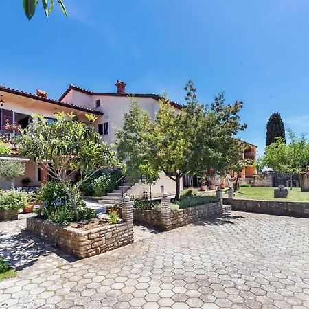 Lovely In Vodnjan With House Sea View *