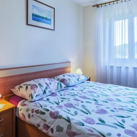 Three-bedroom In Vodnjan